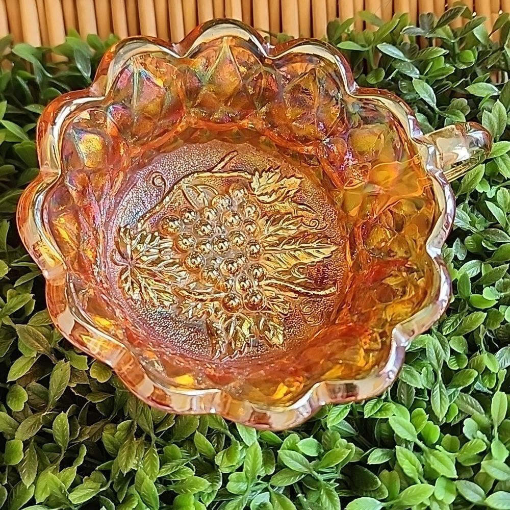 Art Nouveau Grape Patterned Imperial Marigold Carnival Glass Nappy